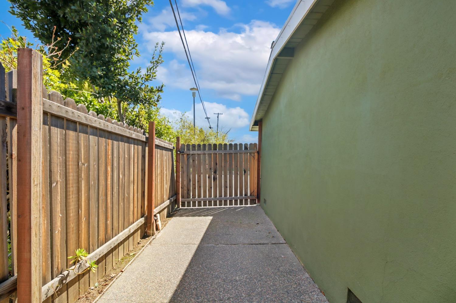 Detail Gallery Image 35 of 41 For 3401 Davidson Dr, Antelope,  CA 95843 - 3 Beds | 1 Baths