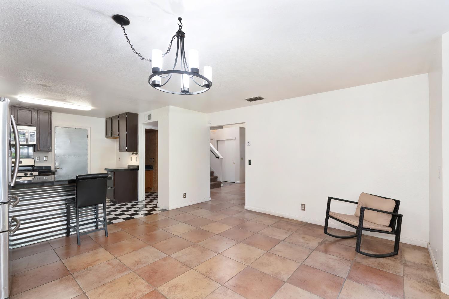 Fallon Woods Way, Rio Linda, California image 10