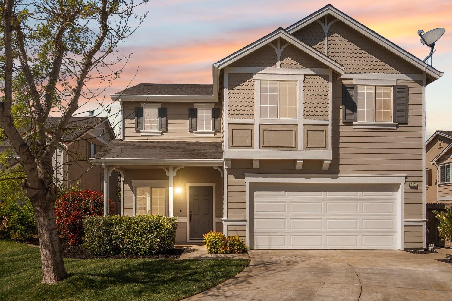Detail Gallery Image 2 of 43 For 4321 Burr Ct, Tracy,  CA 95377 - 4 Beds | 2/1 Baths