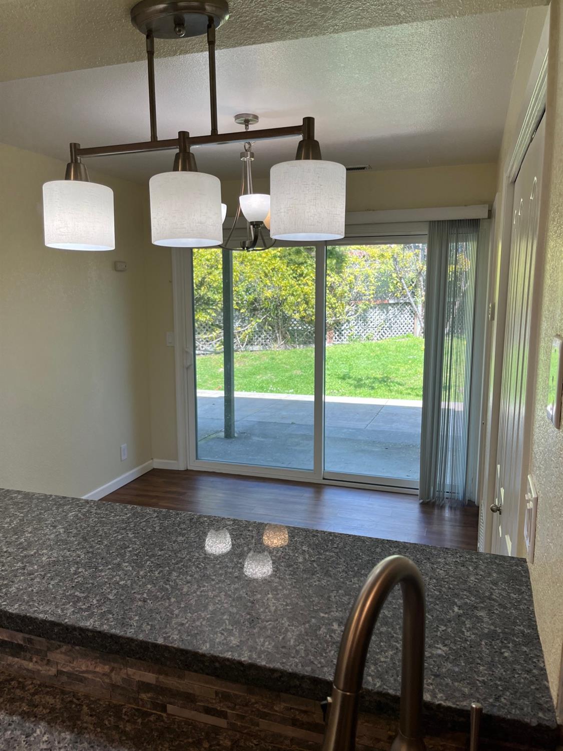 Detail Gallery Image 7 of 31 For 2769 Subec Ln, Soquel,  CA 95073 - 3 Beds | 1/1 Baths