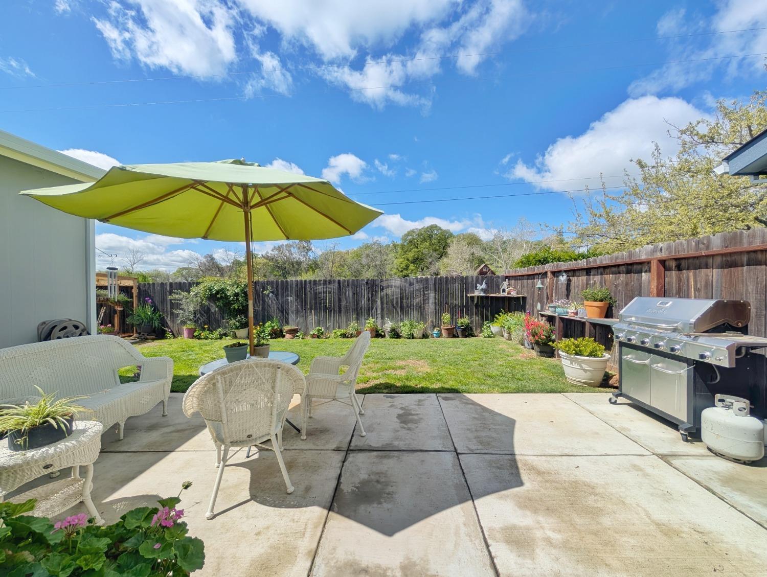 Detail Gallery Image 5 of 63 For 5829 W Park Dr, Ione,  CA 95640 - 2 Beds | 2 Baths
