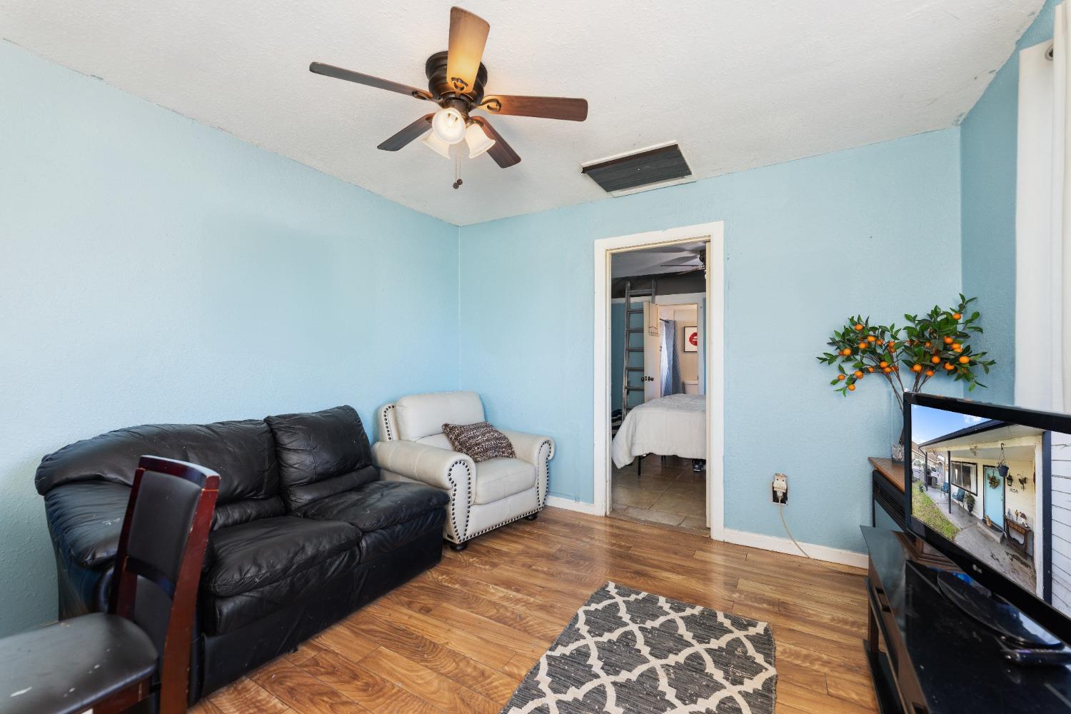 Detail Gallery Image 24 of 30 For 3158 Redwood Ave, Stockton,  CA 95205 - 2 Beds | 1 Baths