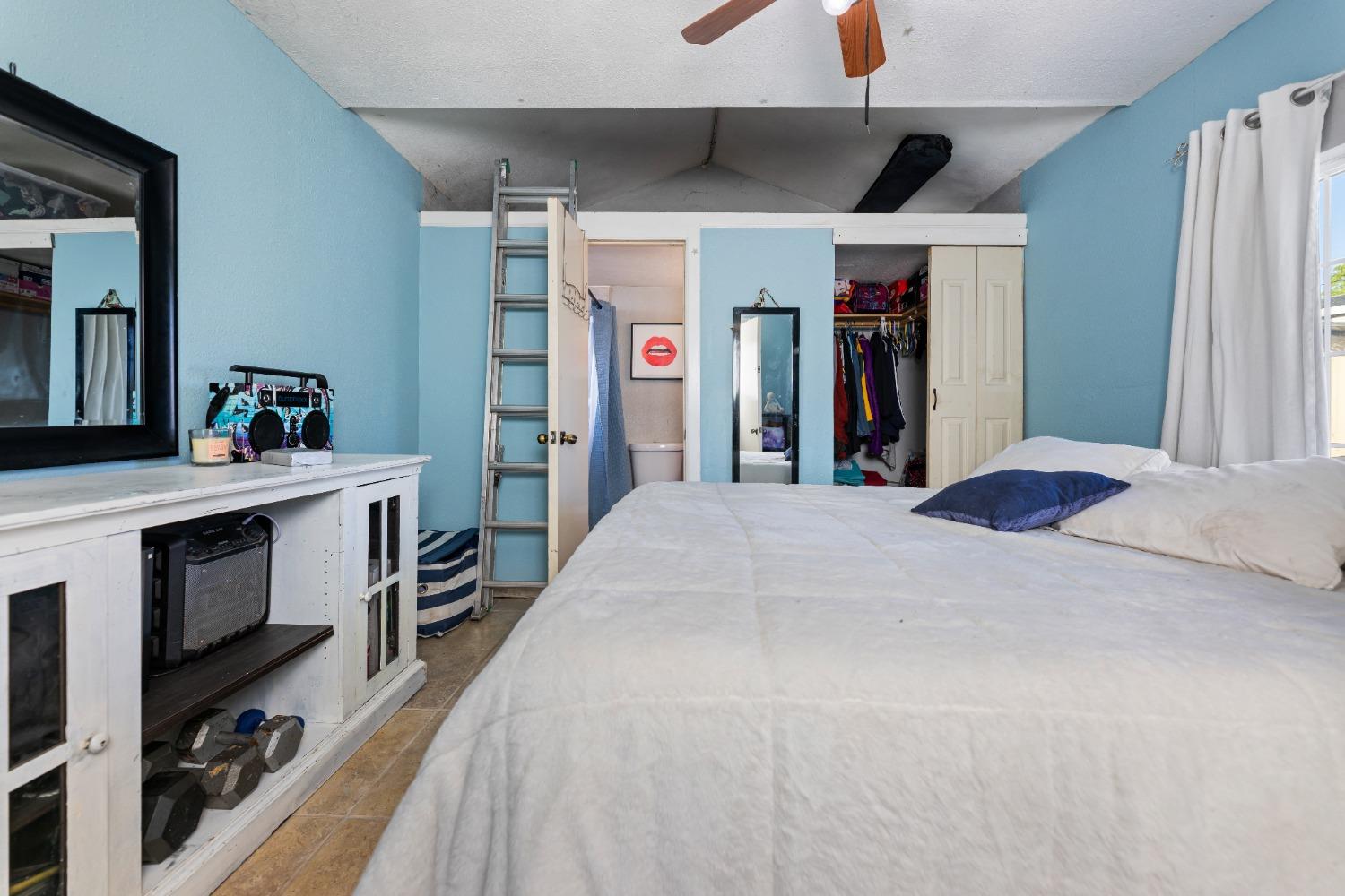 Detail Gallery Image 25 of 30 For 3158 Redwood Ave, Stockton,  CA 95205 - 2 Beds | 1 Baths
