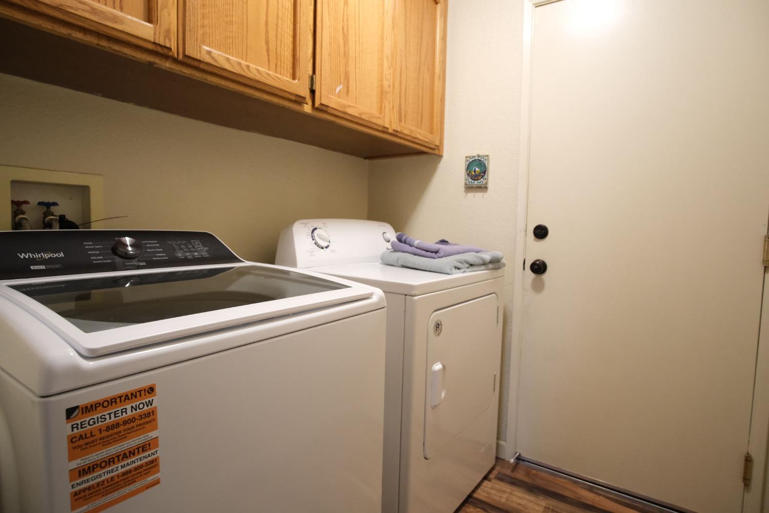 Detail Gallery Image 15 of 19 For 2284 Dry Creek Way, Stockton,  CA 95206 - 3 Beds | 2 Baths