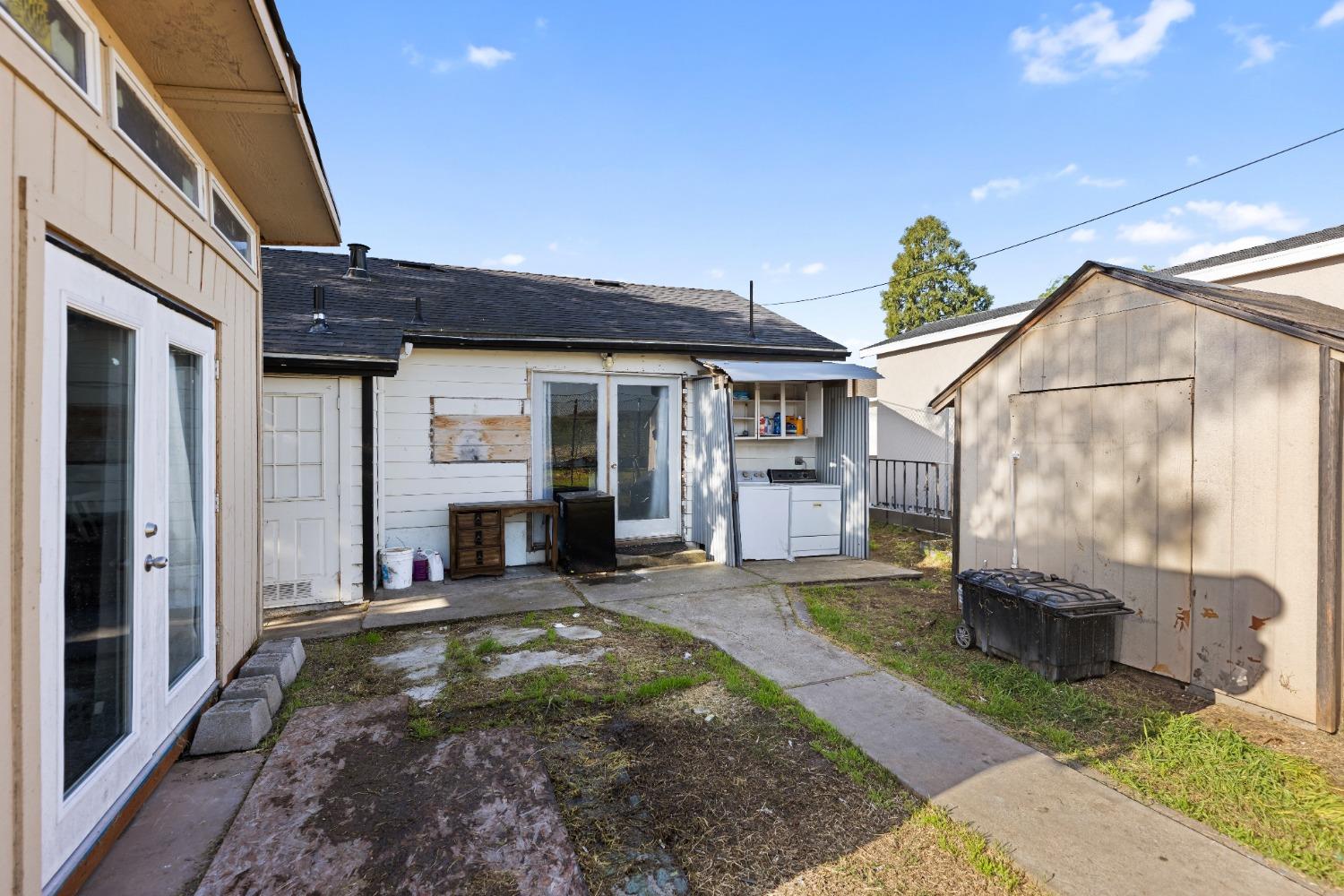 Detail Gallery Image 18 of 30 For 3158 Redwood Ave, Stockton,  CA 95205 - 2 Beds | 1 Baths