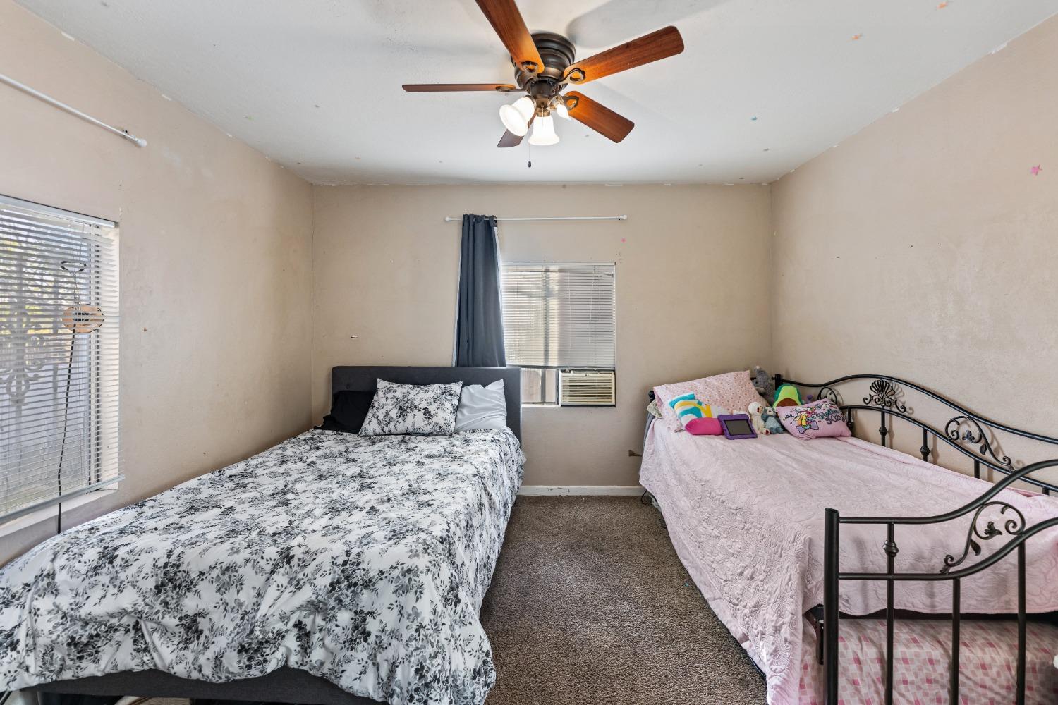 Detail Gallery Image 16 of 30 For 3158 Redwood Ave, Stockton,  CA 95205 - 2 Beds | 1 Baths