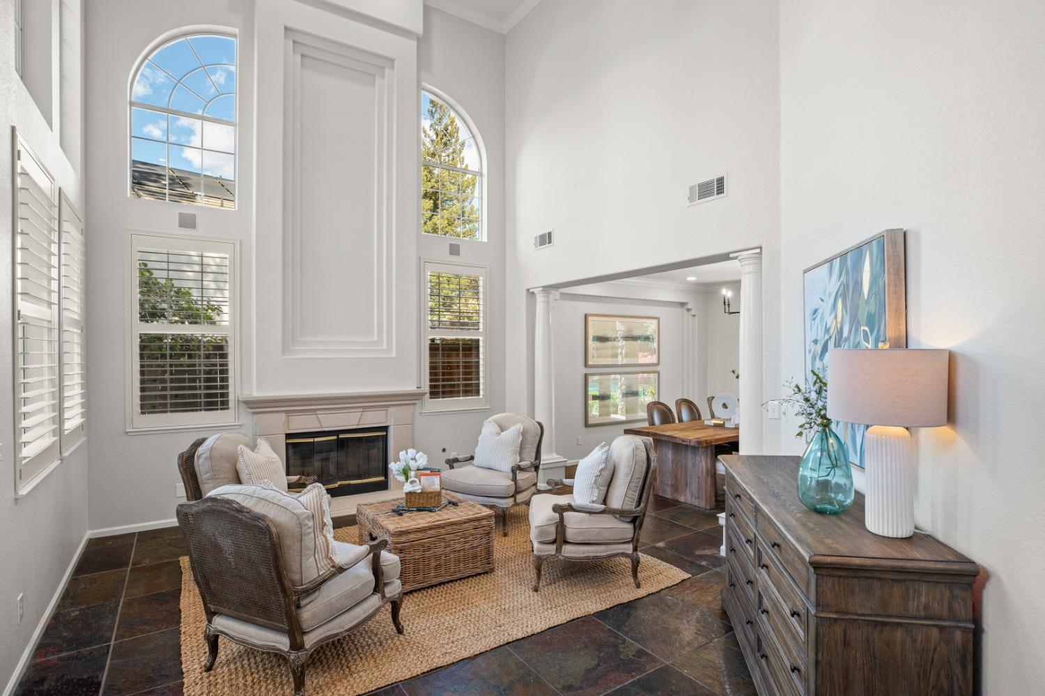 Detail Gallery Image 12 of 84 For 4583 Pine Valley Cir, Stockton,  CA 95219 - 5 Beds | 4 Baths