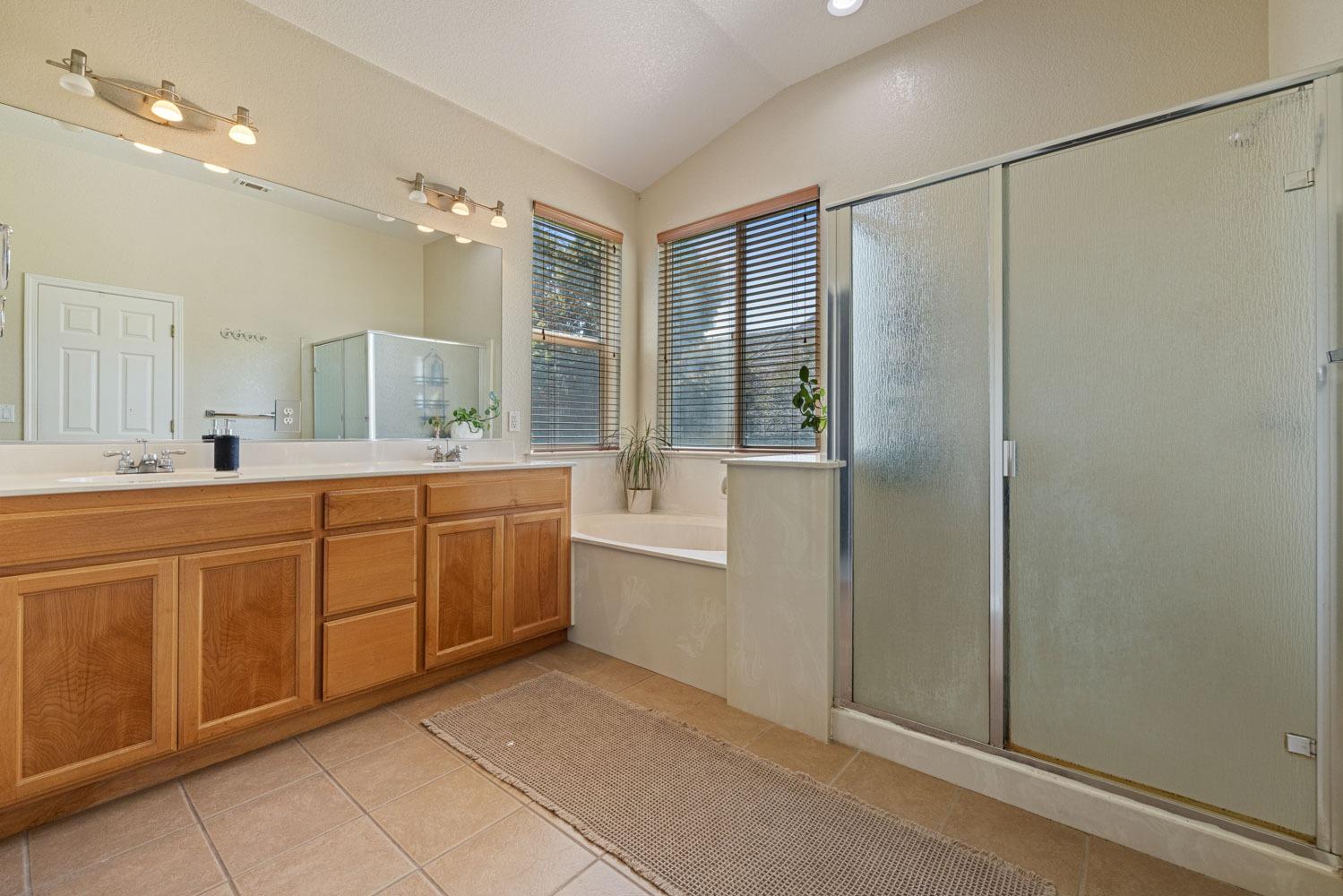 Detail Gallery Image 28 of 32 For 936 Heartland Dr, Manteca,  CA 95337 - 3 Beds | 2 Baths