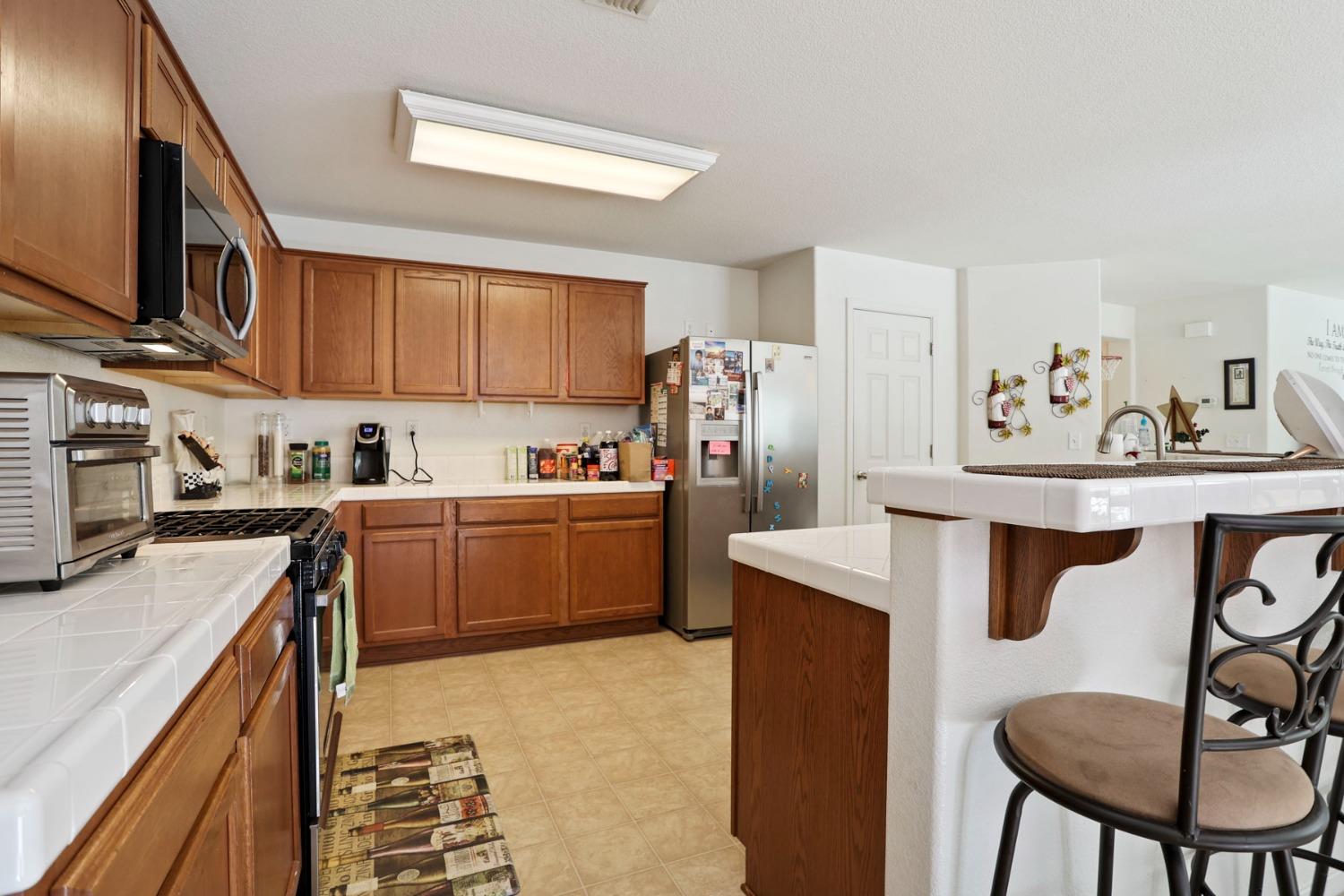 Detail Gallery Image 20 of 42 For 362 Craftsman Dr, Lathrop,  CA 95330 - 4 Beds | 2/1 Baths