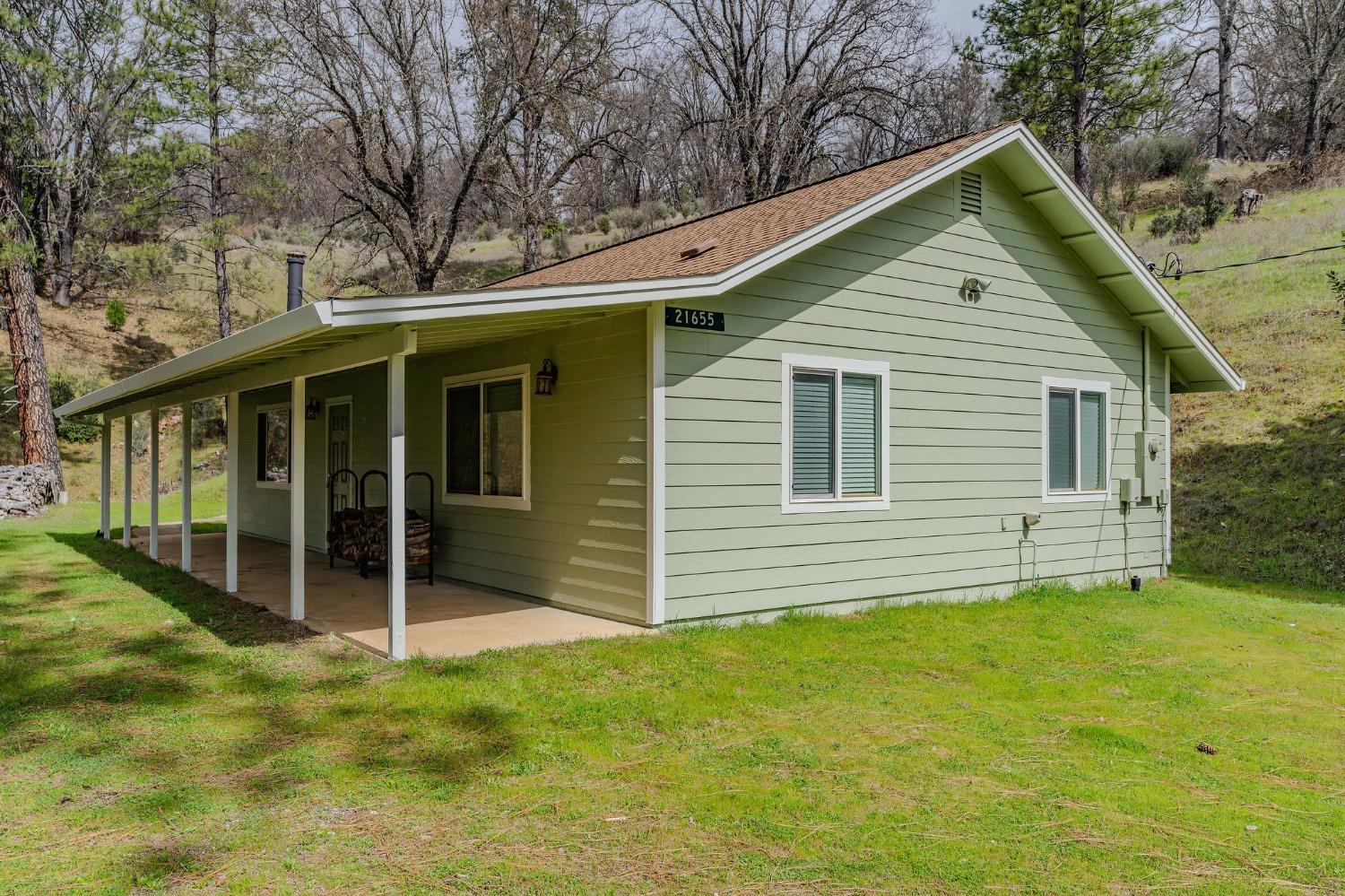 Detail Gallery Image 3 of 48 For 21655 Highway 26, West Point,  CA 95255 - 2 Beds | 1 Baths
