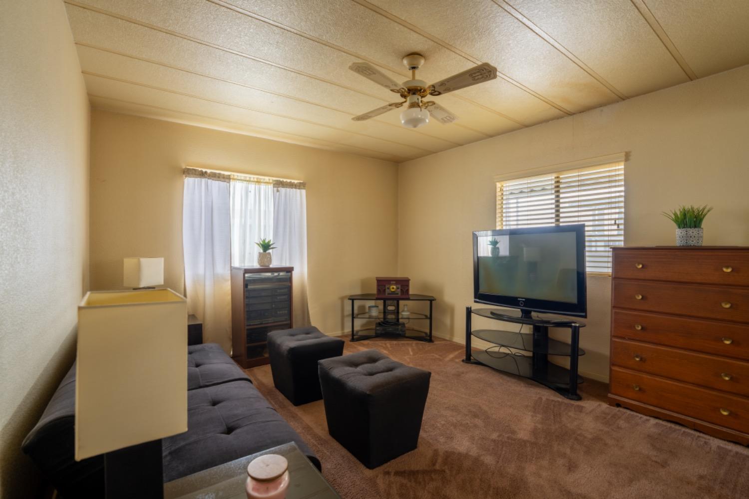 Detail Gallery Image 14 of 19 For 1500 Held Dr 7, Modesto,  CA 95355 - 3 Beds | 2 Baths