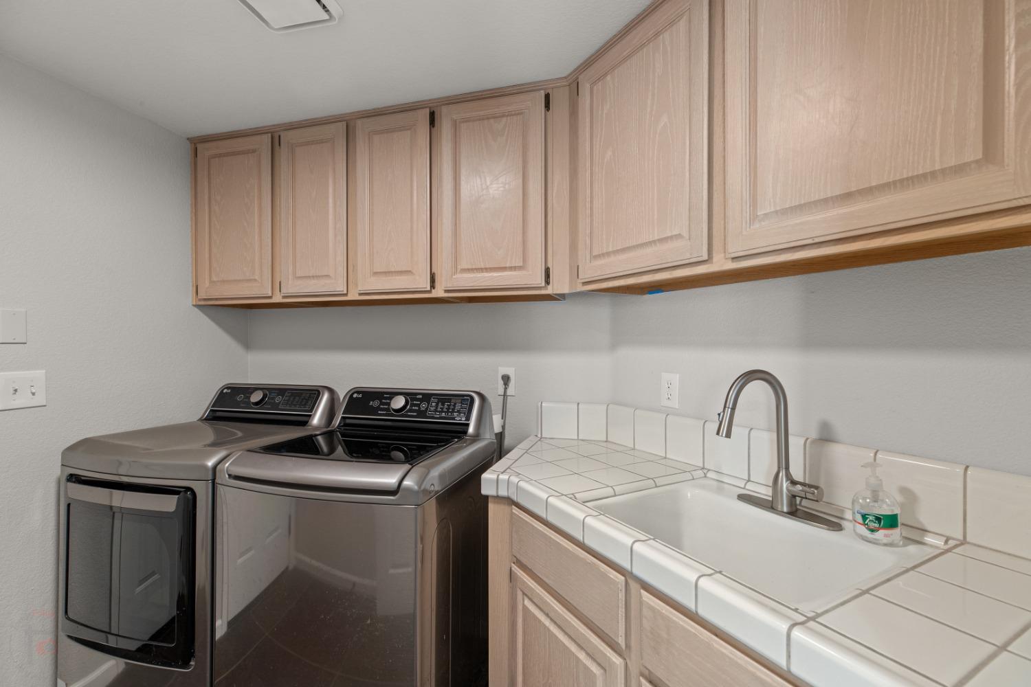 Detail Gallery Image 43 of 84 For 4583 Pine Valley Cir, Stockton,  CA 95219 - 5 Beds | 4 Baths