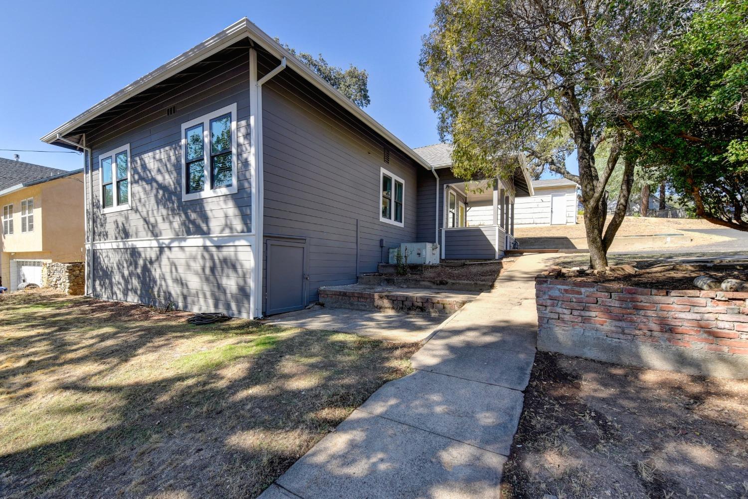 Detail Gallery Image 7 of 70 For 416 Broadway, Jackson,  CA 95642 - 3 Beds | 2 Baths