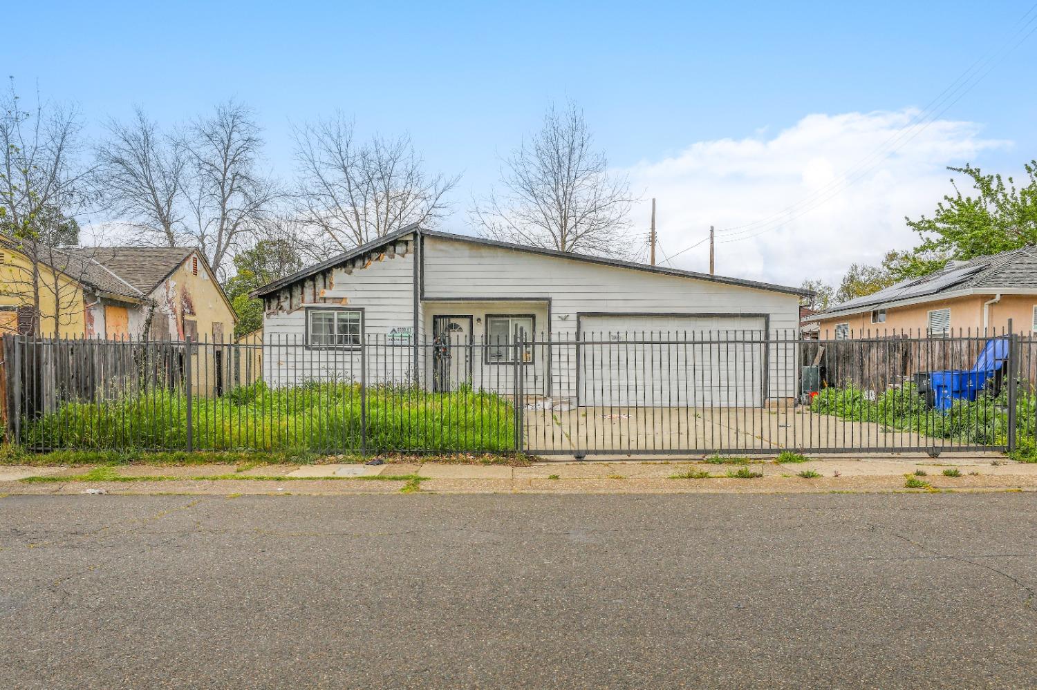 Detail Gallery Image 1 of 1 For 4259 13th Ave, Sacramento,  CA 95820 - 4 Beds | 2 Baths