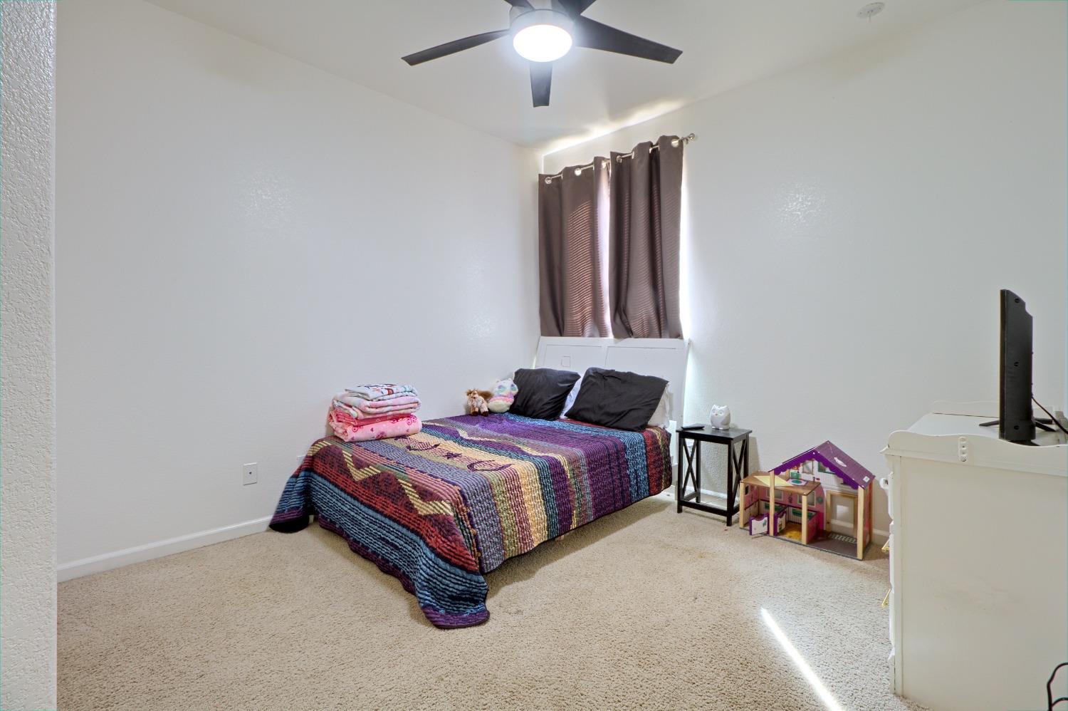 Detail Gallery Image 31 of 45 For 25775 Grafton, Esparto,  CA 95627 - 5 Beds | 3 Baths