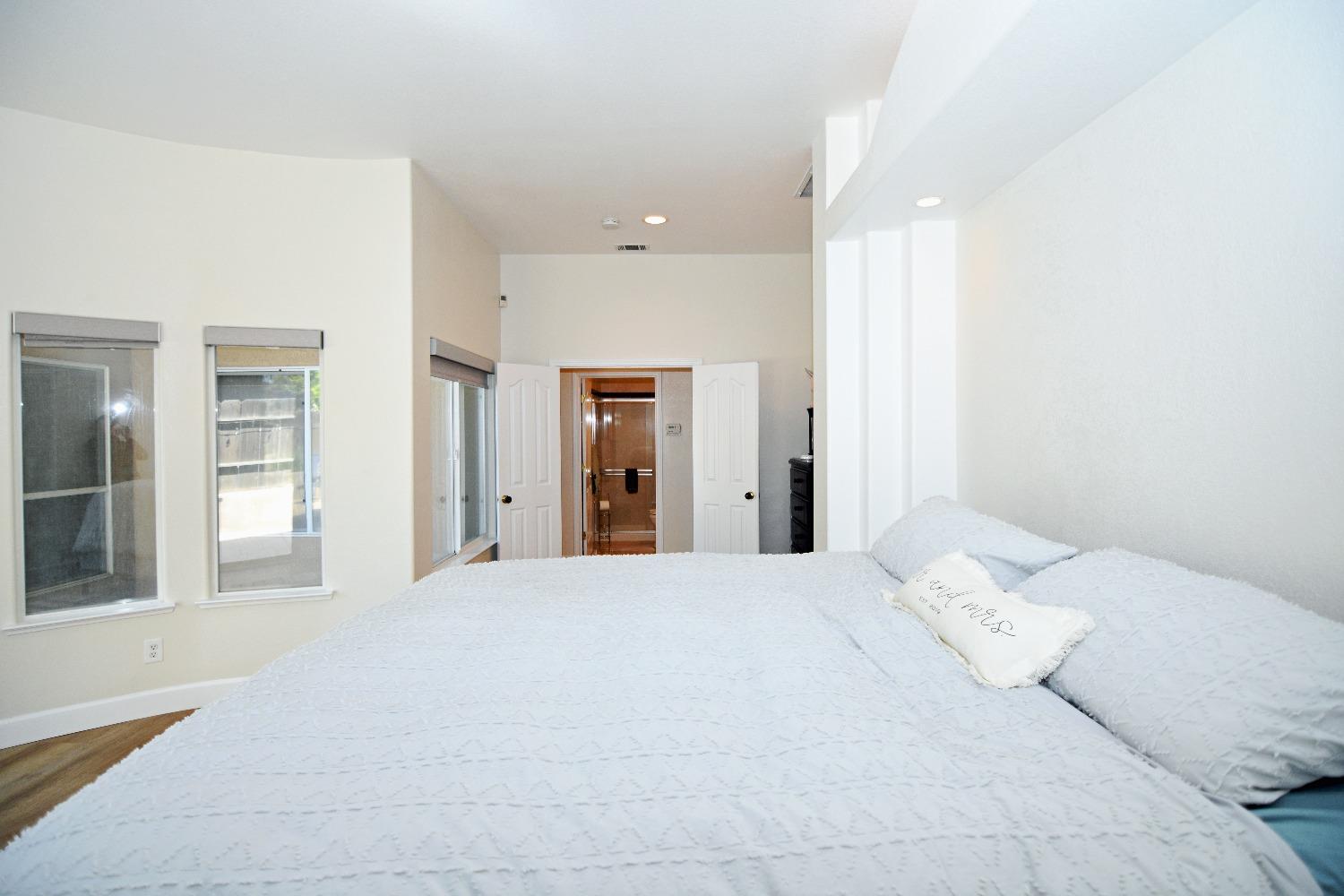 Detail Gallery Image 30 of 62 For 1945 Foxtail Ct, Turlock,  CA 95382 - 4 Beds | 3/1 Baths