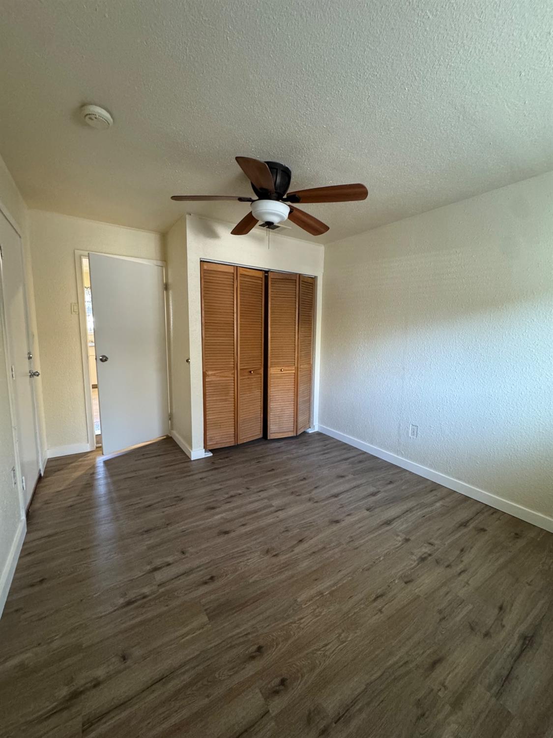 Detail Gallery Image 16 of 35 For 240 E 9th St #9TH,  Tracy,  CA 95376 - 3 Beds | 1 Baths
