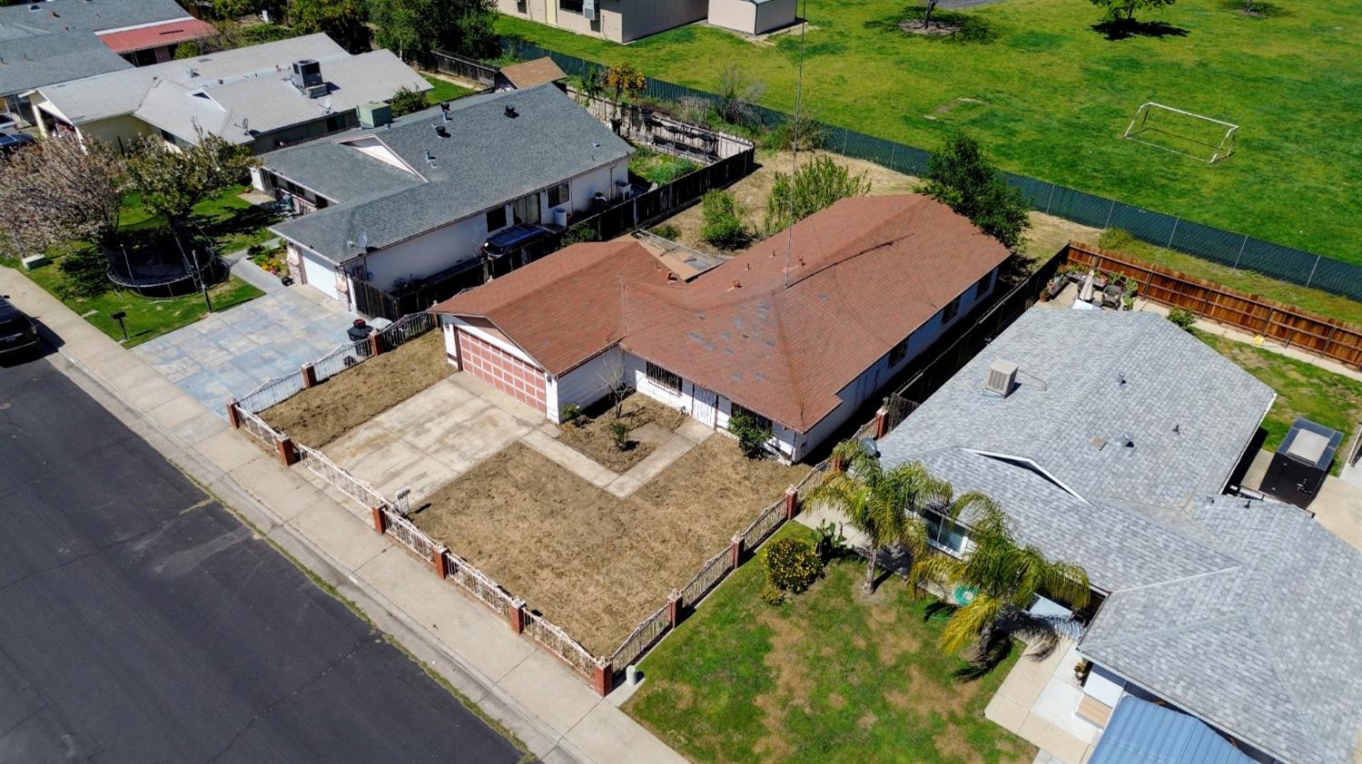 Hickory Avenue, Livingston, California image 40