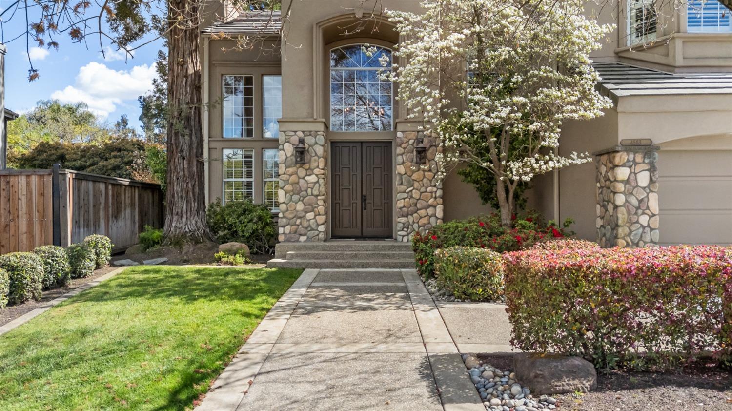 Detail Gallery Image 6 of 84 For 4583 Pine Valley Cir, Stockton,  CA 95219 - 5 Beds | 4 Baths