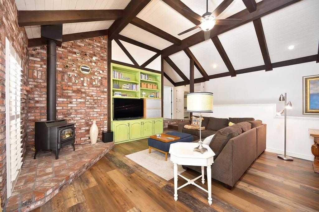 Detail Gallery Image 10 of 51 For 6542 via Sereno, Rancho Murieta,  CA 95683 - 4 Beds | 3 Baths