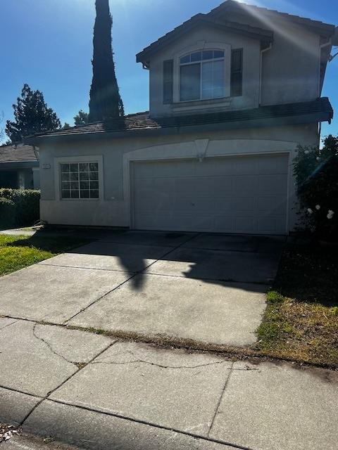 Detail Gallery Image 1 of 1 For 5424 Deepdale Way, Elk Grove,  CA 95758 - 5 Beds | 3 Baths