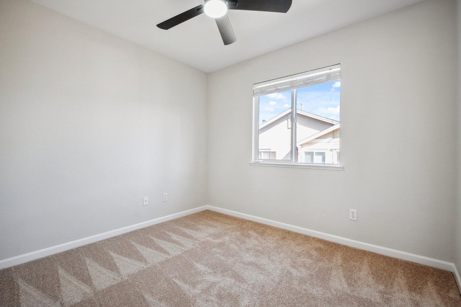 Detail Gallery Image 25 of 43 For 4321 Burr Ct, Tracy,  CA 95377 - 4 Beds | 2/1 Baths