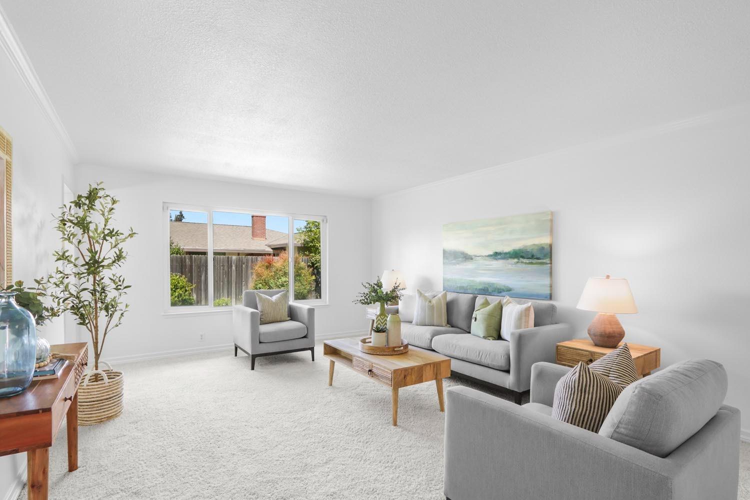 Detail Gallery Image 9 of 52 For 6392 Gloria Dr, Sacramento,  CA 95831 - 3 Beds | 2 Baths