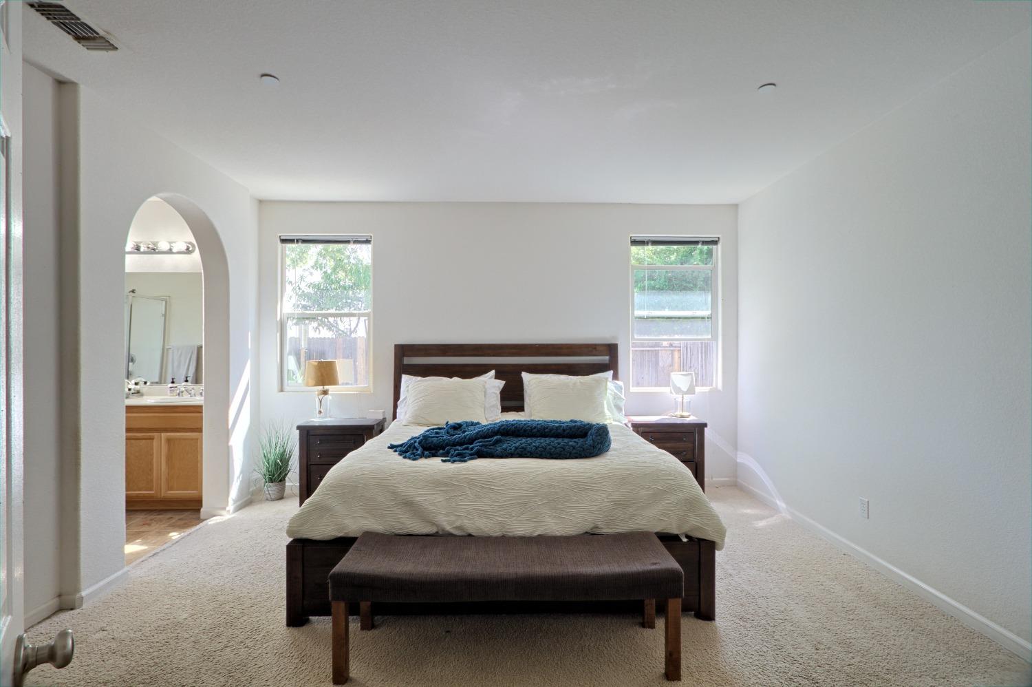 Detail Gallery Image 13 of 45 For 25775 Grafton, Esparto,  CA 95627 - 5 Beds | 3 Baths