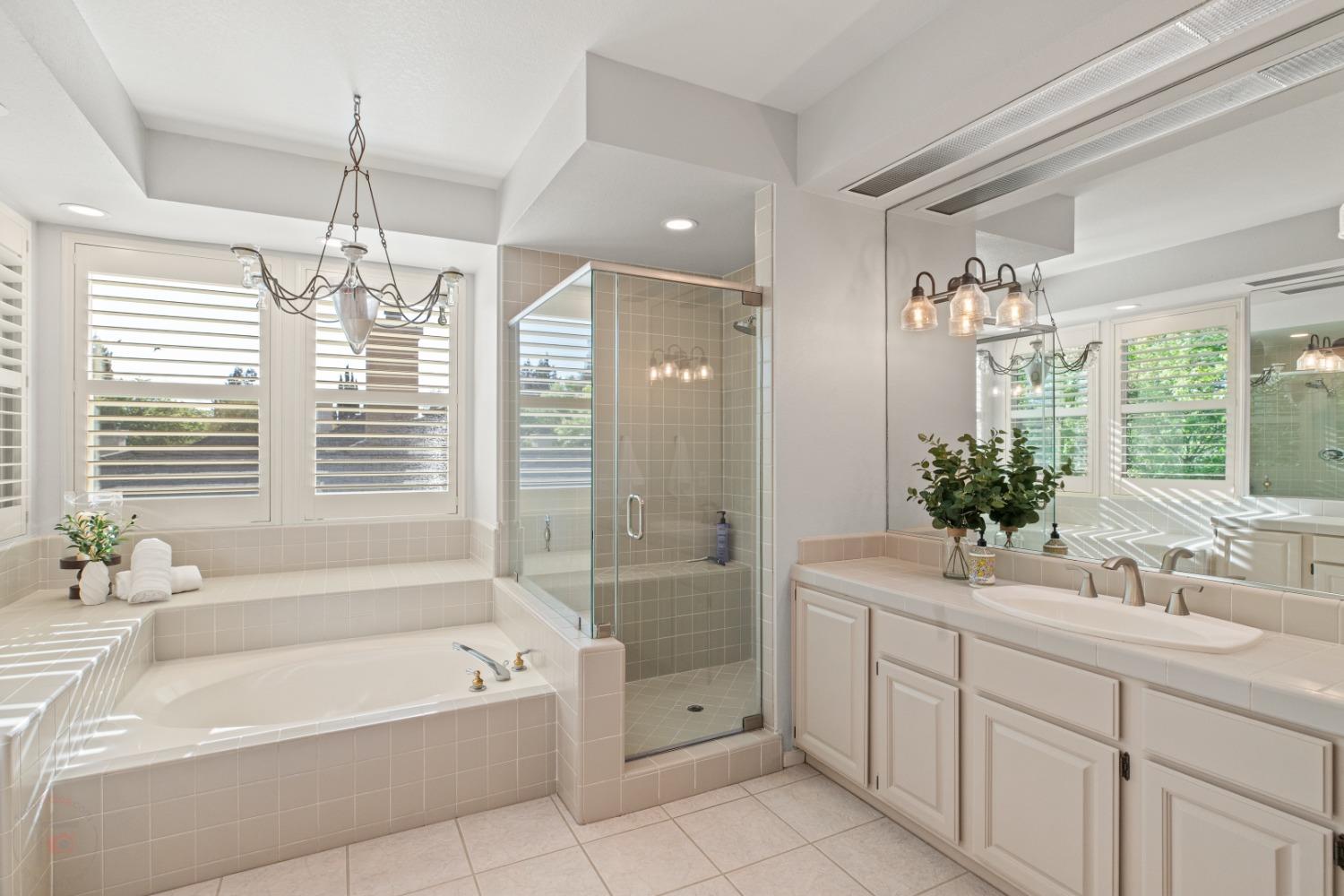 Detail Gallery Image 60 of 84 For 4583 Pine Valley Cir, Stockton,  CA 95219 - 5 Beds | 4 Baths
