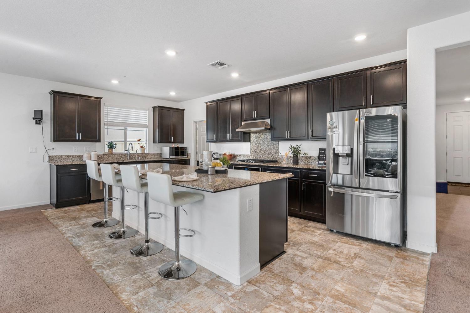 Detail Gallery Image 18 of 38 For 15316 Barbara Terry Blvd, Lathrop,  CA 95330 - 4 Beds | 2 Baths