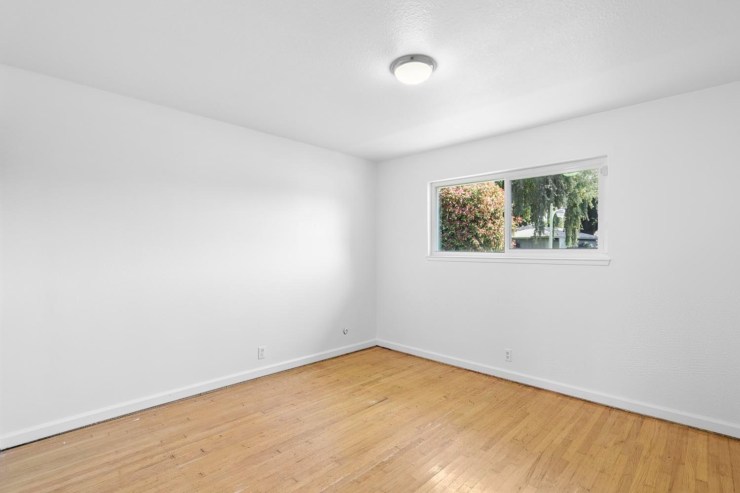 Detail Gallery Image 36 of 52 For 6392 Gloria Dr, Sacramento,  CA 95831 - 3 Beds | 2 Baths
