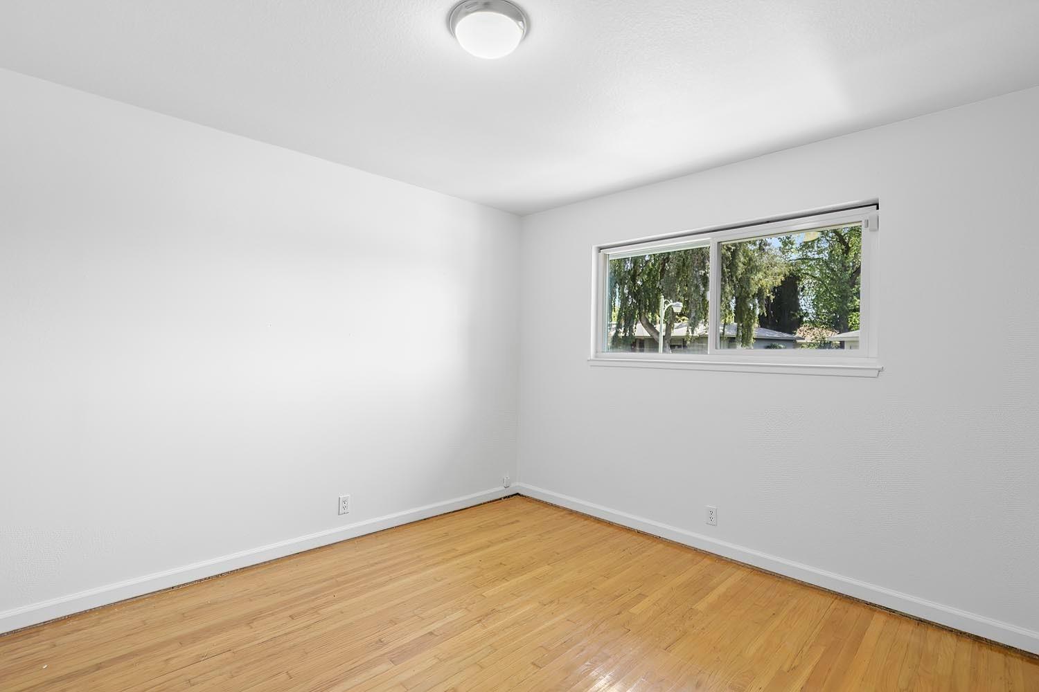 Detail Gallery Image 41 of 52 For 6392 Gloria Dr, Sacramento,  CA 95831 - 3 Beds | 2 Baths