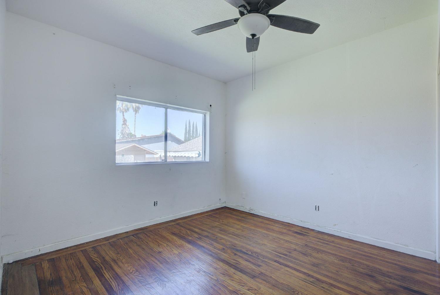 Detail Gallery Image 17 of 22 For 2515 Colfax St, Sacramento,  CA 95815 - 2 Beds | 1 Baths