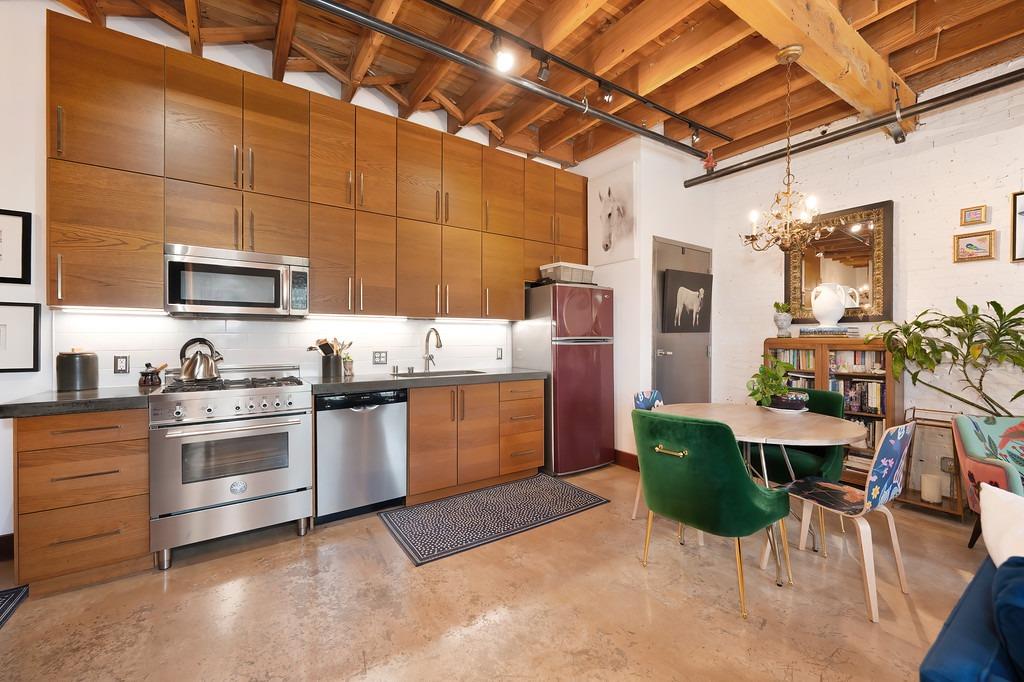 Detail Gallery Image 17 of 34 For 1725 14th St #208,  Sacramento,  CA 95811 - 1 Beds | 1 Baths