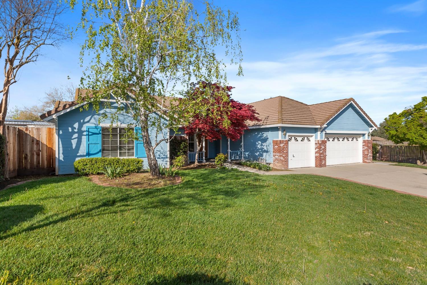 Detail Gallery Image 3 of 46 For 9701 Ranchwood Ct, Oakdale,  CA 95361 - 4 Beds | 2 Baths