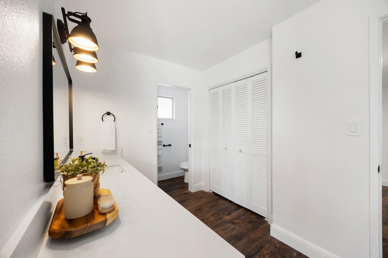 Detail Gallery Image 33 of 46 For 7382 Alma Vista Way, Sacramento,  CA 95831 - 4 Beds | 2/1 Baths