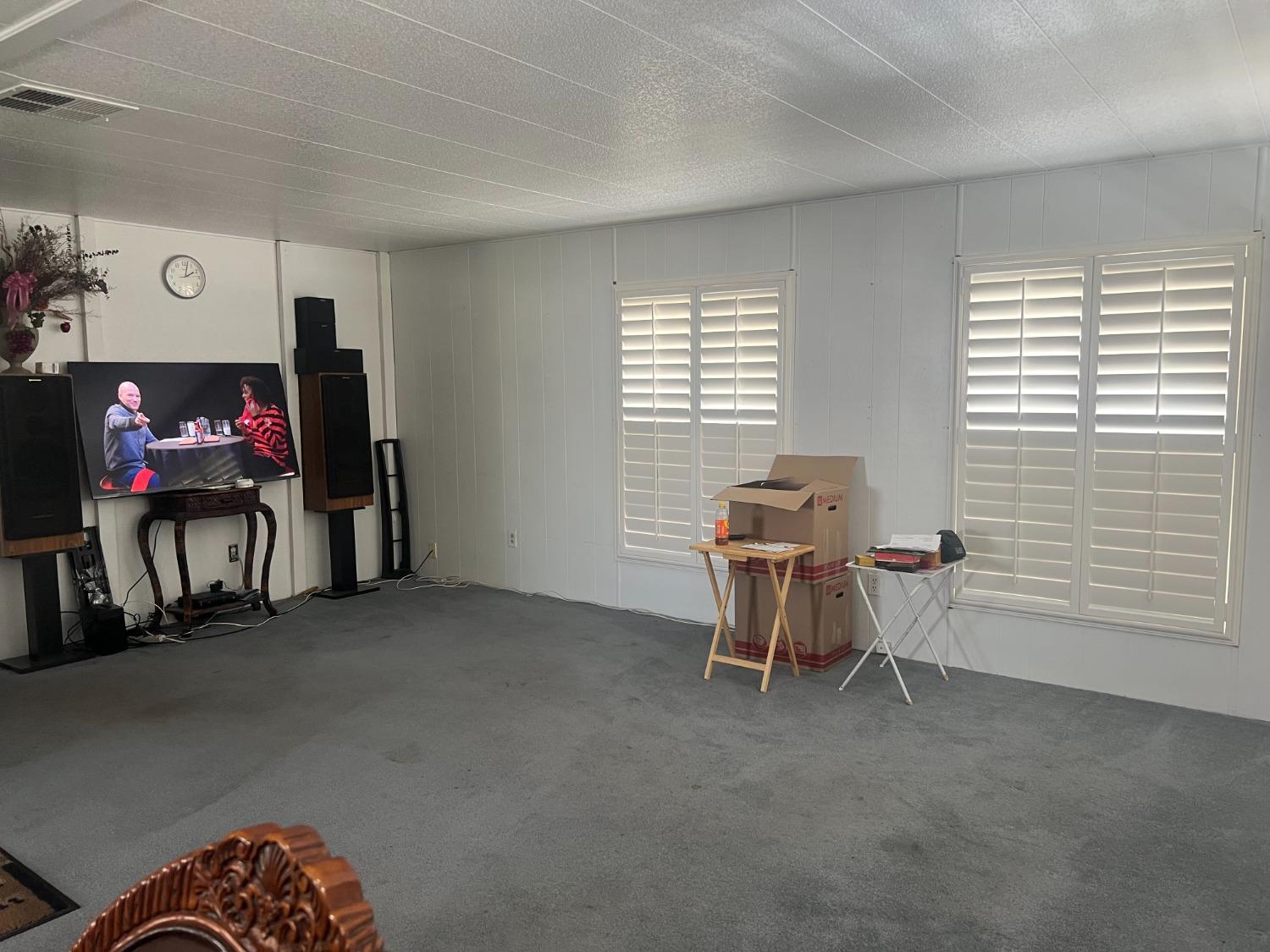 Detail Gallery Image 5 of 11 For 8600 West Ln 102, Stockton,  CA 95210 - 2 Beds | 2 Baths