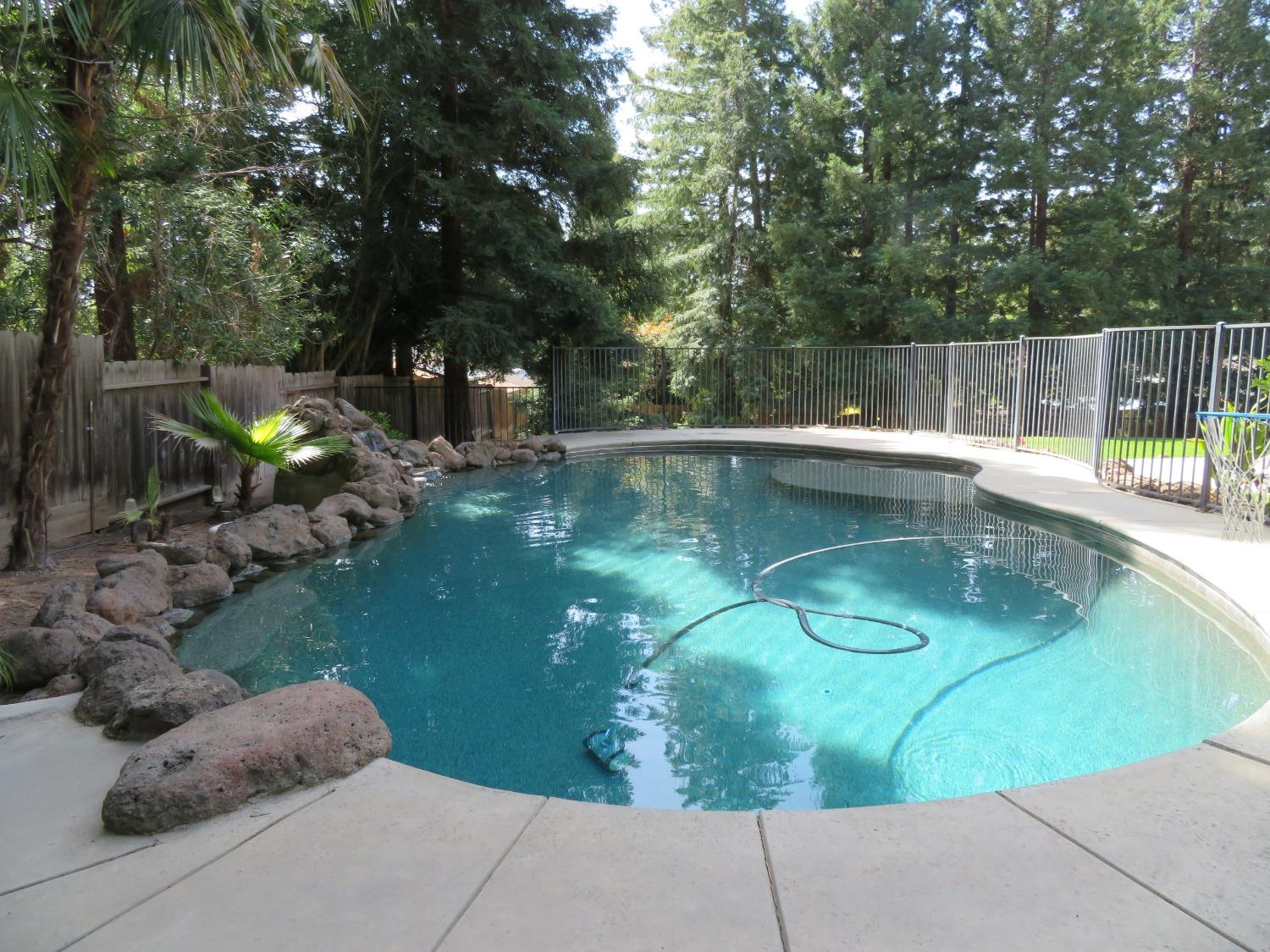 Detail Gallery Image 52 of 61 For 9906 Wild Oak Ct, Oakdale,  CA 95361 - 4 Beds | 3/1 Baths