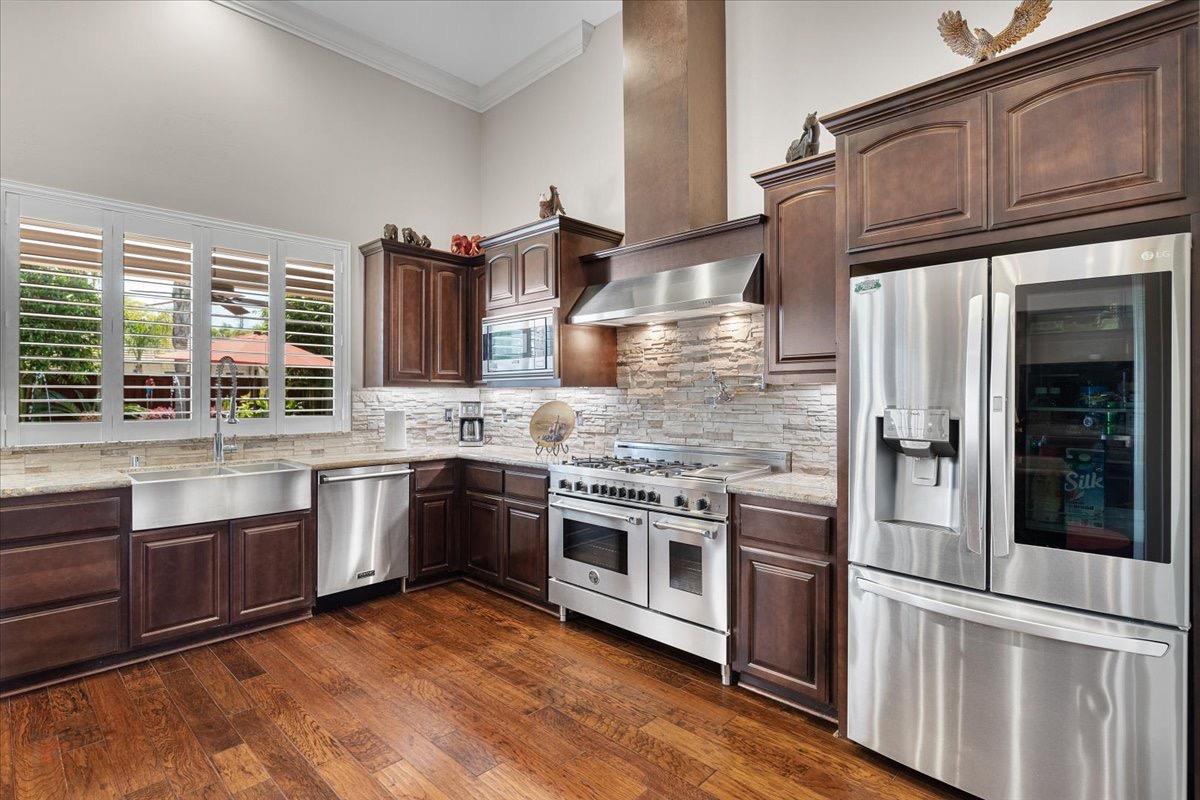 Detail Gallery Image 21 of 90 For 10710 Goldsborough Cir, Oakdale,  CA 95361 - 3 Beds | 4 Baths