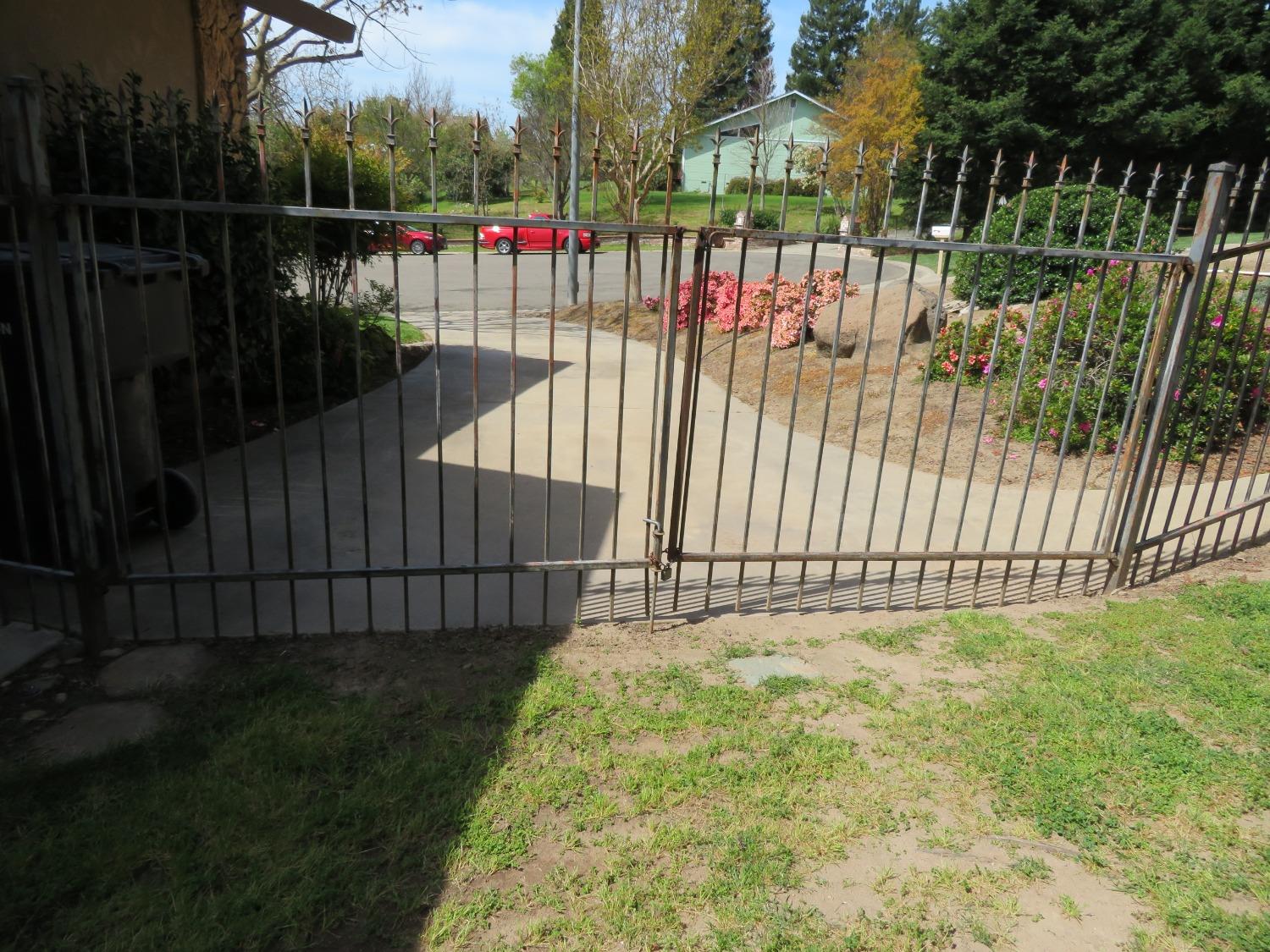 Detail Gallery Image 59 of 61 For 9906 Wild Oak Ct, Oakdale,  CA 95361 - 4 Beds | 3/1 Baths