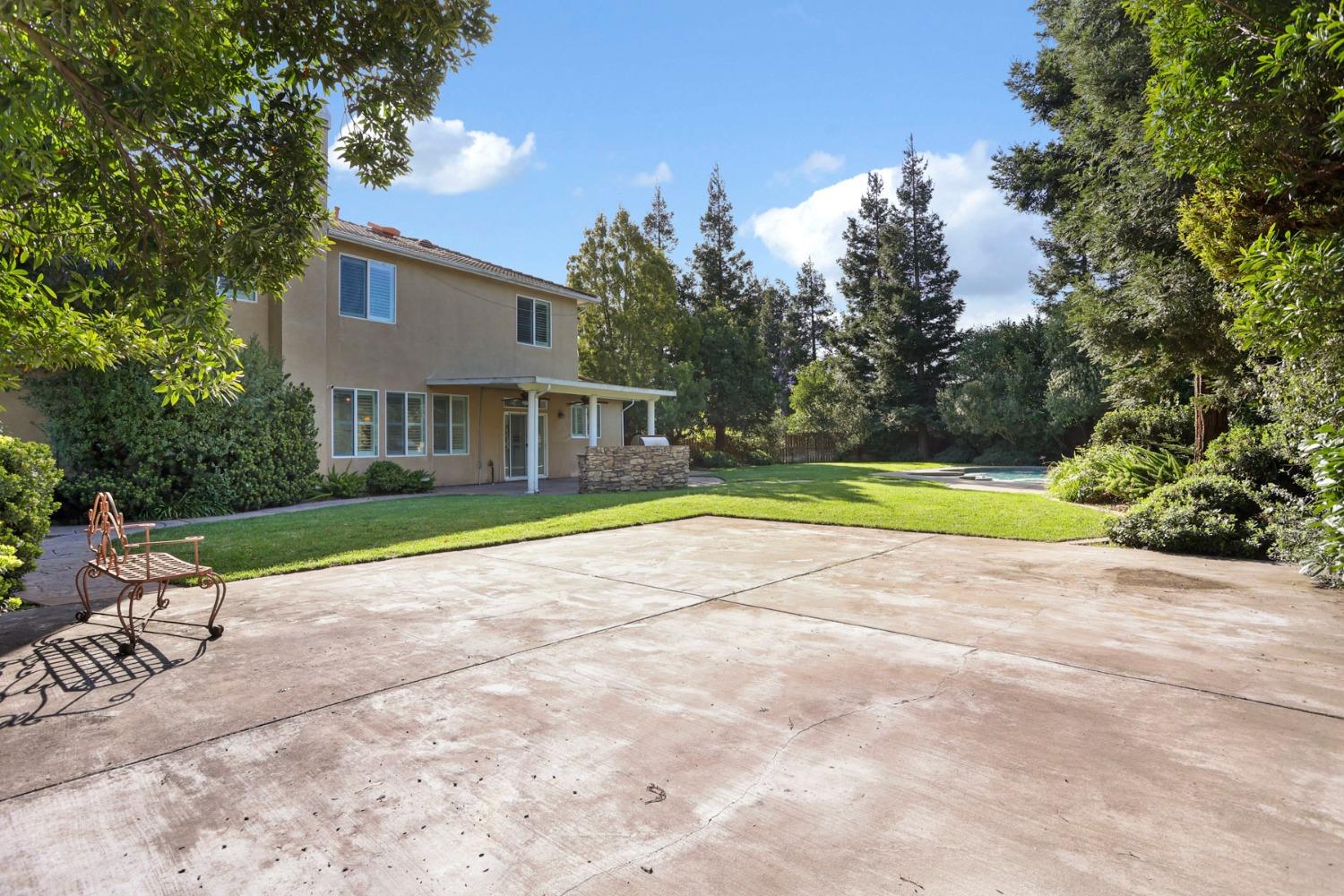 Detail Gallery Image 50 of 59 For 4322 Riverbank Ct, Stockton,  CA 95219 - 5 Beds | 3/1 Baths