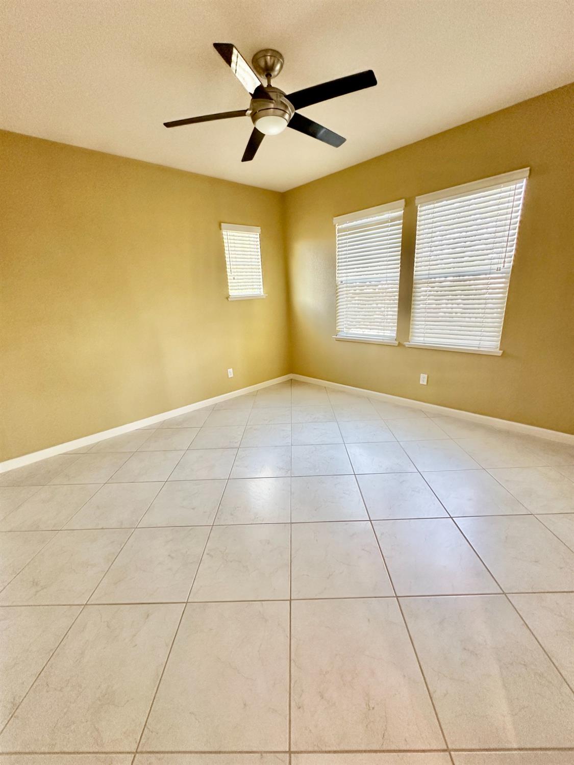 Detail Gallery Image 17 of 26 For 4221 Reunion Ct, Modesto,  CA 95356 - 3 Beds | 2/1 Baths