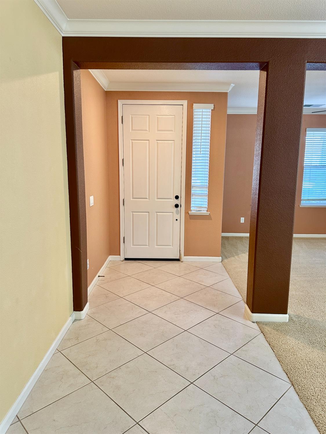 Detail Gallery Image 2 of 26 For 4221 Reunion Ct, Modesto,  CA 95356 - 3 Beds | 2/1 Baths