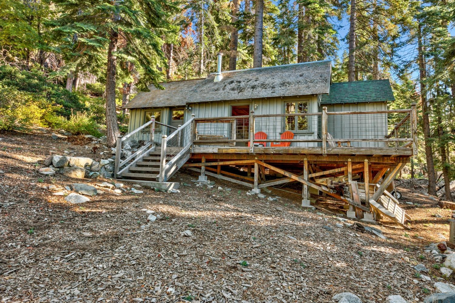 Detail Gallery Image 52 of 68 For 710 Fallen Leaf Rd, South Lake Tahoe,  CA 96150 - 4 Beds | 3/2 Baths