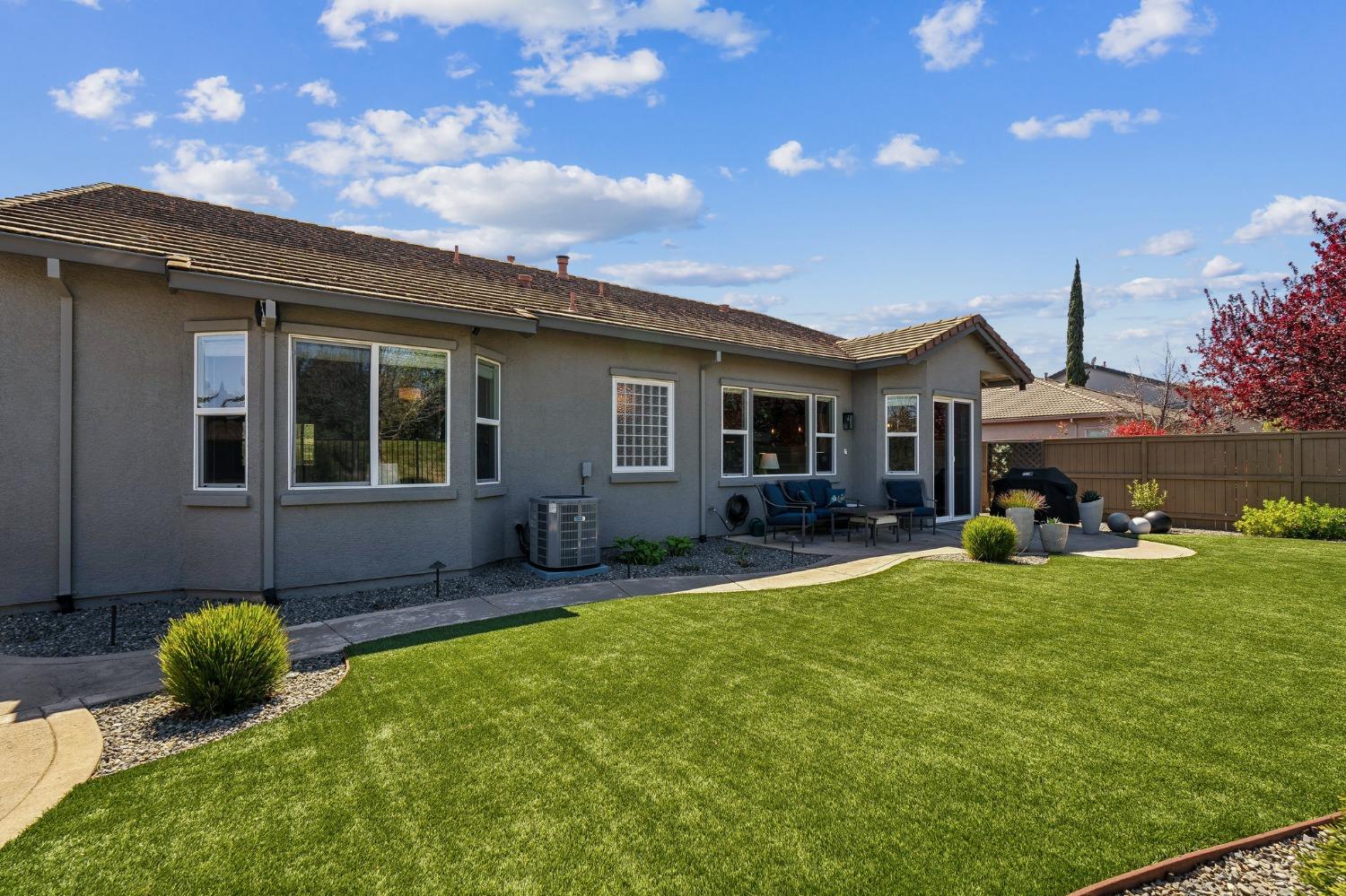 Fiore Drive, Rancho Cordova, California image 32