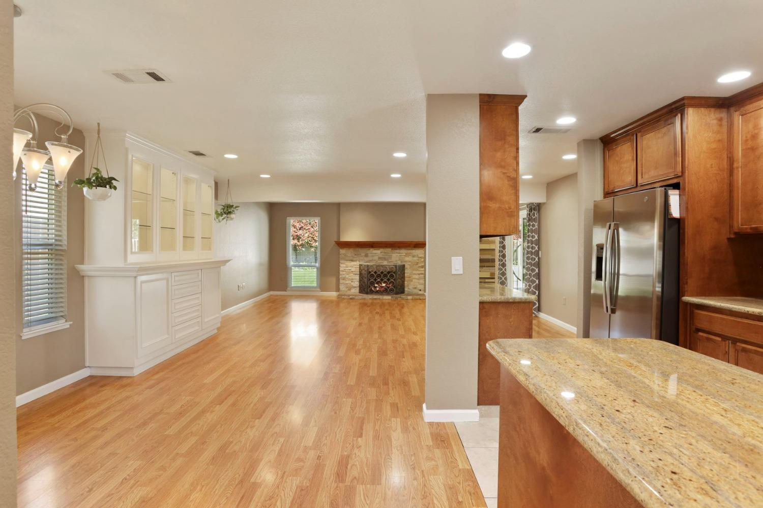 Detail Gallery Image 22 of 47 For 4520 Augustus Ct, Stockton,  CA 95207 - 3 Beds | 2 Baths