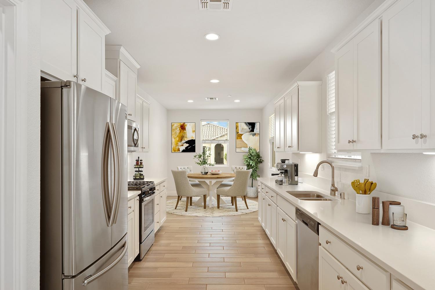 Detail Gallery Image 6 of 33 For 3012 Salonie Ct, Modesto,  CA 95355 - 3 Beds | 2/1 Baths