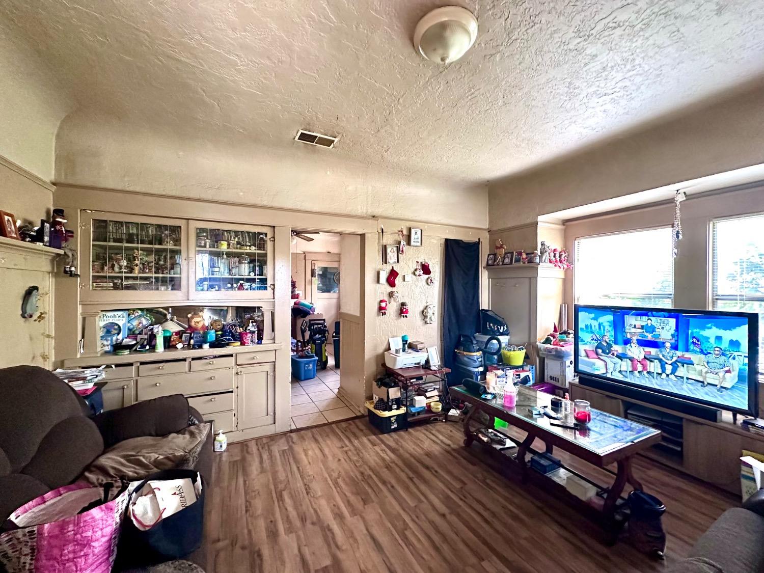 Detail Gallery Image 26 of 38 For 1554 S San Joaquin St, Stockton,  CA 95206 - – Beds | – Baths