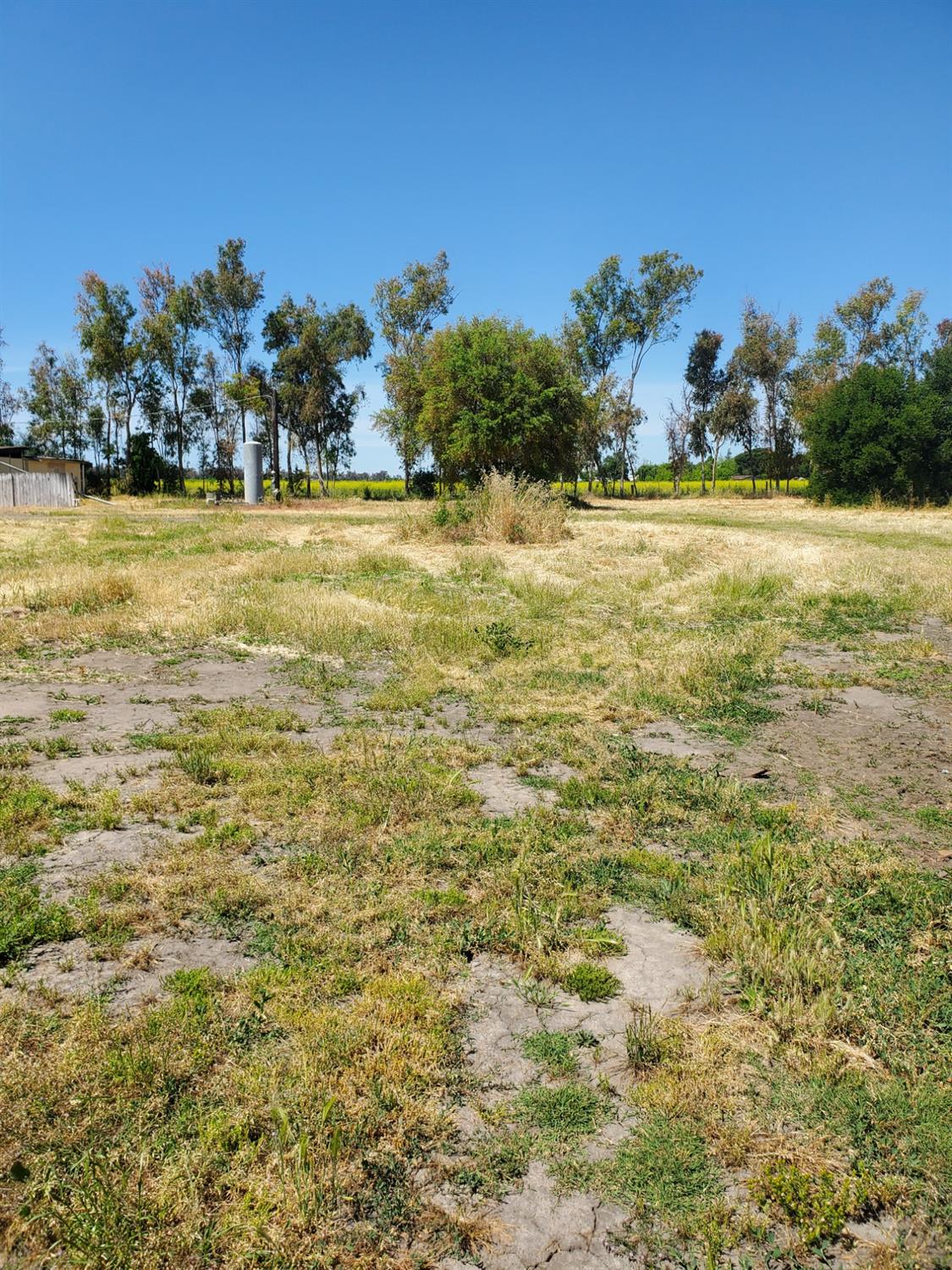 Detail Gallery Image 39 of 46 For 2001 E Eight Mile Rd, Lodi,  CA 95242 - 3 Beds | 2 Baths
