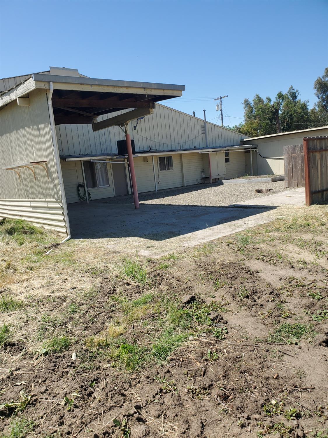 Detail Gallery Image 16 of 46 For 2001 E Eight Mile Rd, Lodi,  CA 95242 - 3 Beds | 2 Baths
